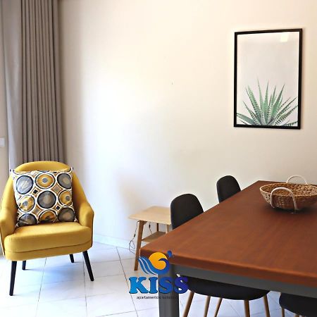 Kiss - Apartamentos อัลบูเฟรา ภายนอก รูปภาพ
